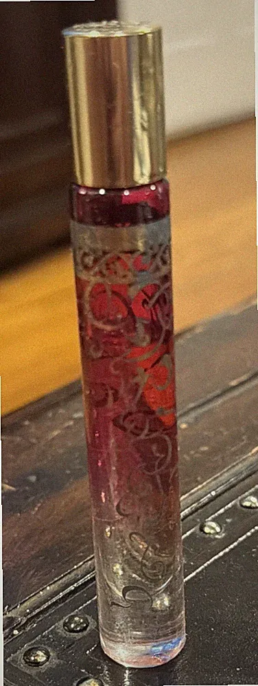 Disney Collection Jasmine A Whole New World Perfumed Oil Rollerball .22oz 3/4 FL